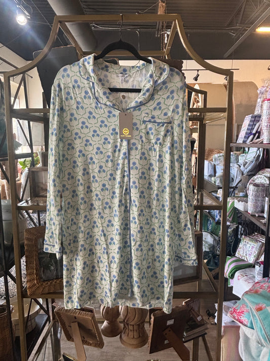 Mary Square Nightgown